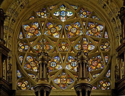Window depicting the Rose Window, flaming Suns by French School