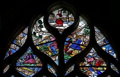 Window w124 depicting Scenes from the Flood and Noah