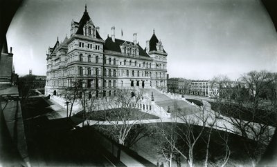 Capitol Building, Albany, New York by G.P. Hall und Sohn