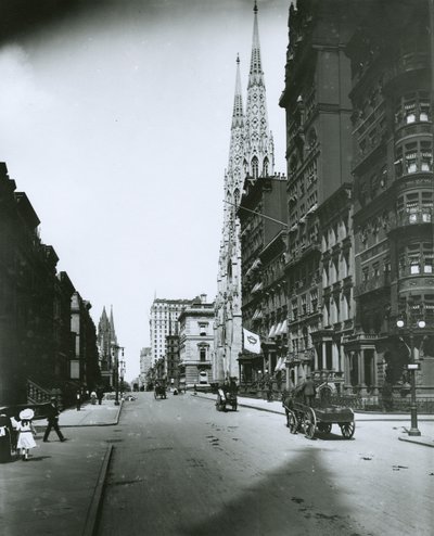 Fifth Avenue, Looking North from 49th Street by G.P. Hall und Sohn