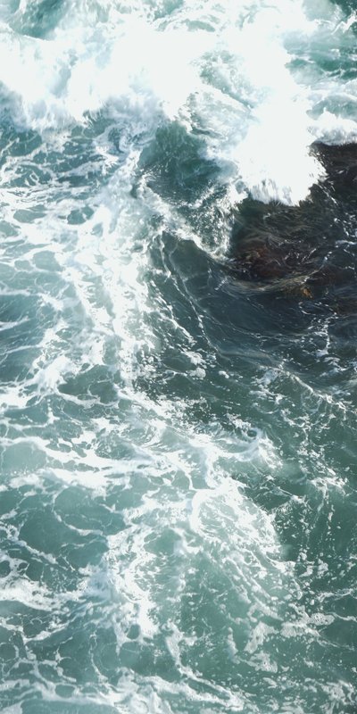 Crashing Ocean Waves by Gemma Bardot