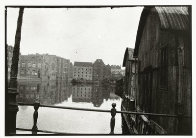 View from the Bridge to Prinseneiland in Amsterdam by George Hendrik Breitner