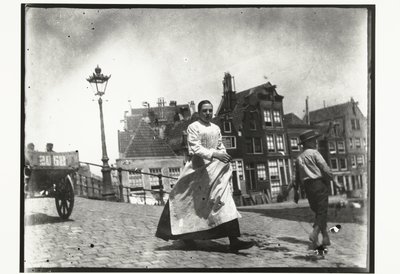 Street View at the Intersection of Lindengracht and Lijnbaansgracht in Amsterdam by George Hendrik Breitner