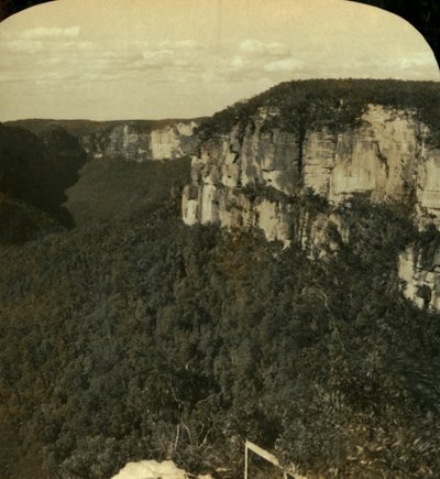 The Grose Valley, Blue Mountains, N.S.W., Australia, 1909 by George Rose