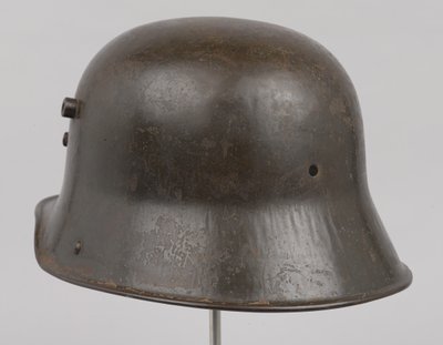 German steel helmet or 