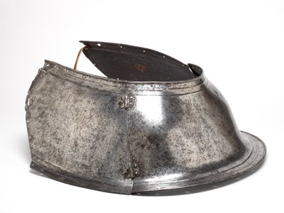 Peytral, for heavy cavalry use by German School