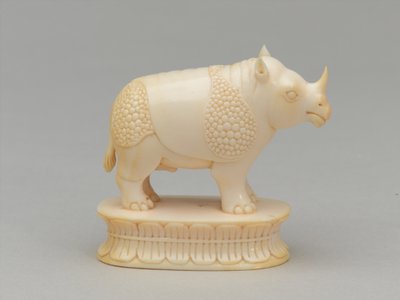 White bishop, chess piece, India, c.1820 by Geskel Saloman