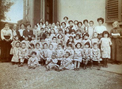 Children of the reservists at the 
