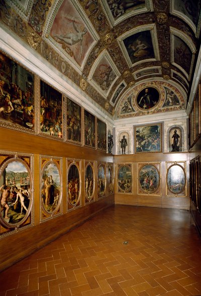 View of the Studiolo de Francesco I de Medici by Giorgio (and workshop) Vasari