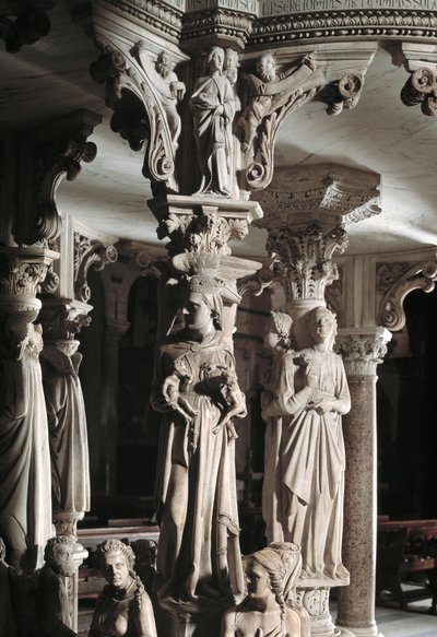 Detail of the Sculpted Groups Supporting the Chair: The Church Feeds Her Children by Giovanni Pisano
