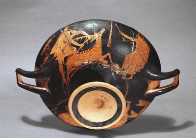 Kylix decorated with Heracles and the Ceryneian Hind by Greek