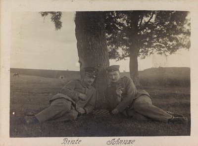 First World War: Ukraine in the years 1914-1916 during the invasion of the German army. Two soldiers in a moment of relax by Heldenfriedhof Dsessentniki (attr. to)