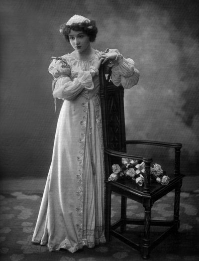 French Comedian Lilian Greuze as Solange de Mautpre in Play 