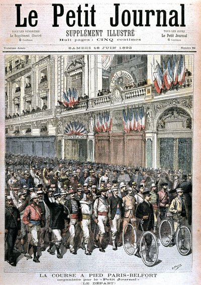 Start of the crowd participating in the Paris - Belfort running organised by the Petit Journal - in 