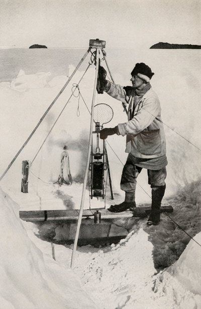 E. W. Nelson with the Nansen-Petersen Insulated Water-Bottle by Herbert Ponting