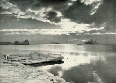 The Falling of the Long Polar Night by Herbert Ponting