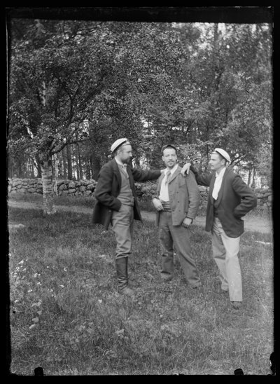 Paul and Hugo Simberg and Einar Relander in Niemenlautta Park by Hugo Simberg
