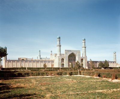 The Masjid-i Jami or Friday Mosque, founded in 1200, rebuilt in 1498 by Islamic School