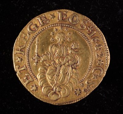 Currency of the Republic of Genoa: five gold doppie coin. 1642. (back) by Italian School