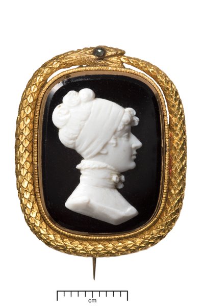 Death of Princess Charlotte Gold Memorial Brooch, c.1817 by James Tassie
