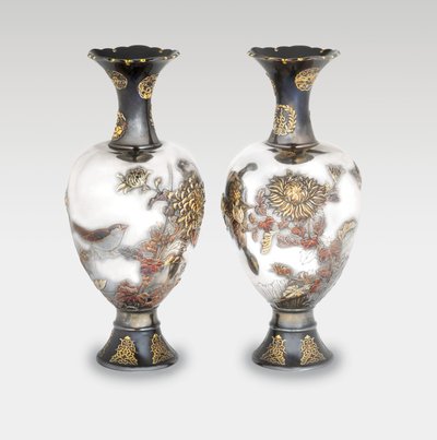 A Pair of Ozeki Studio Vases, Meiji Period, Late 19th Century by Japanese School