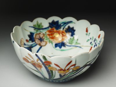 Bowl with fluted sides and a scalloped rim, ko-Imari ware by Japanese School