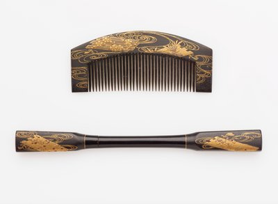 Comb and hairpin by Japanese School