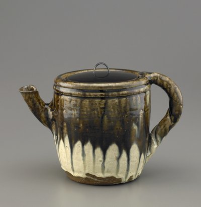 Ewer with lacquer lid, Momoyama period, early 17th century by Japanese School