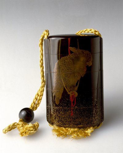 Small Lacquer Box Decorating a Parrot by Japanese School