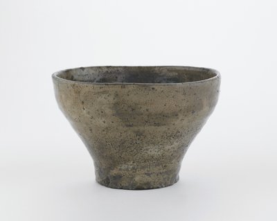 Tea bowl in the shape of a Chinese flute, Edo period by Japanese School