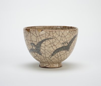Tea bowl with design of plovers, Kyoto-related ware, mid 19th century by Japanese School