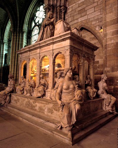 Orant and Liking by Louis XII and Anne de Bretagne Realized by Jean Juste in 1531. Basilica of Saint Denis by Jean I Juste