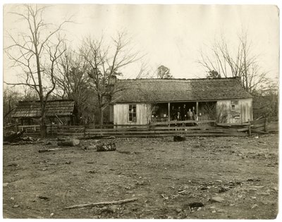 Arkansas house, family by Jessie Tarbox Beals