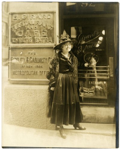 Madam Girard of NY, famous downtown restaurant, 92 William St, 1910 by Jessie Tarbox Beals