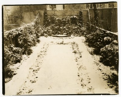 Mr & Mrs John Morgan, 39 W 11 St, c.1938-39 by Jessie Tarbox Beals