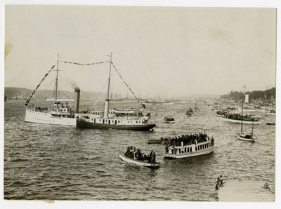 Naval Parade, Sept 25 General view toward Grant