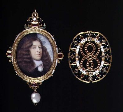 Miniature of an unknown man, in a gold and jewelled frame and cover by John (attr. to) Hoskins