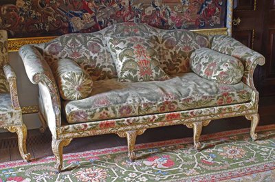 A George III Giltwood Humpback soda-bedstead by John Bladwell