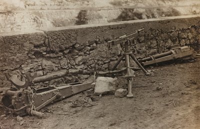 Italian weapons abandoned by Josef Zohles