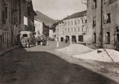 Album: My World War Memories of the South-Western Front in Carinthia, Italy, Trentino-Alto Adige 31/03/1915-12/11/1918: Square Tolmezzo (b/w photo) by Josef Zohles