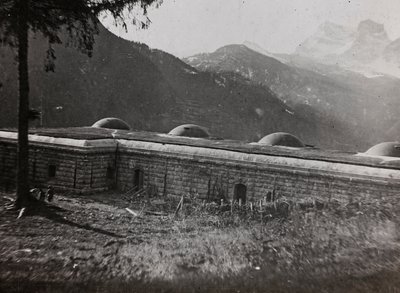 Album "Meine weltkriegs - Erinnerungen South-West Front (Carinthia, Italy, South Tyrol) 31/03/1915-12/11/1918 - Josef Zohles Wien": an Italian fortress by Josef Zohles
