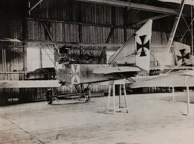 Album "Meine weltkriegs - Erinnerungen South-West Front (Carinthia, Italy, South Tyrol) 31/03/1915-12/11/1918 - Josef Zohles Wien": Austrian Airline by Josef Zohles