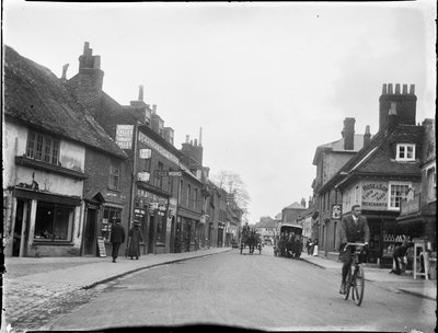 East Street, Farnham, Waverley, Surrey, 25/05/1909 by Katherine Jean Macfee