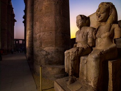 18th Dynasty; New Kingdom; Egypt, Statues of Tutankhamun and wife Ankhsenamun, 2009 by Kenneth Garrett