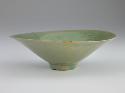 Bowl with Molded and Incised Design of Cranes and Clouds by Korean School