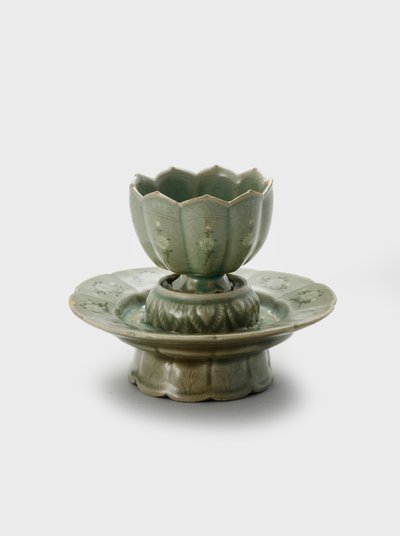 Cup and stand, late 12th-early 13th century by Korean School