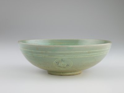 Dish with inlaid decoration, mid 13th century by Korean School