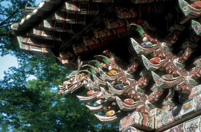 Sŏgwŏng-sa Temple, Kosan County, Kangwon Province, North Korea, detail of the roof (photo) by Korean School