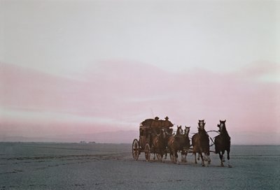 A Wells Fargo stagecoach on a modern publicity run on the Western Plains by Unbekannt Unbekannt