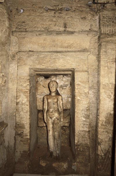 Catacombs of Kom-esh-Shuqafa, Interior of the Hypogeum, Niche with Female Statue by Unbekannt Unbekannt